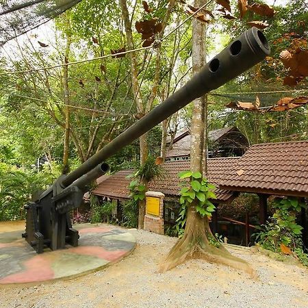 3Storey House 13Pax Family Suite Bayan Lepas Exterior foto